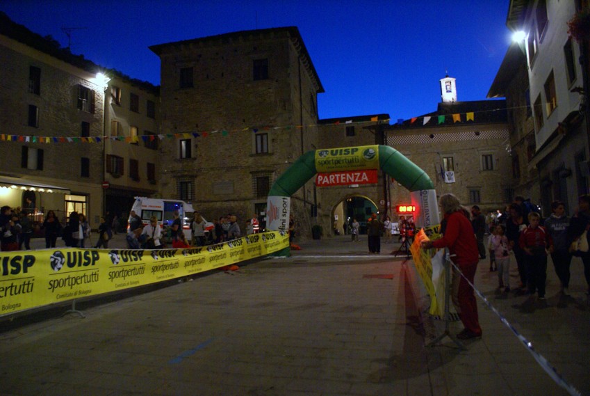 foto maratona notturna della portaccia castiglione dei pepoli 